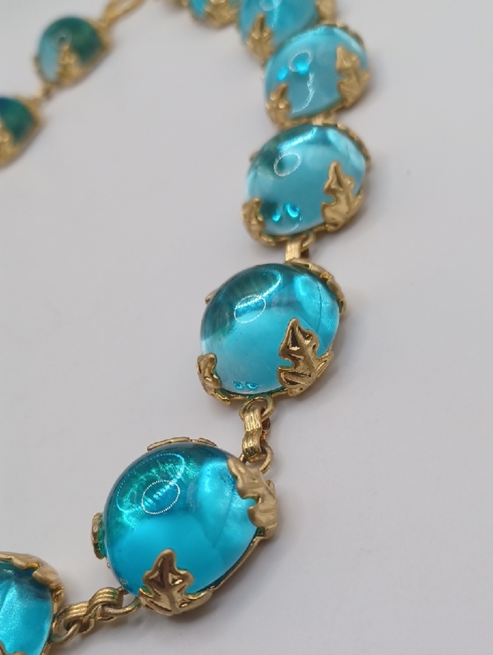 1950s Teal/Green Czech Glass Necklace and Earring Set - Picture 3 of 11